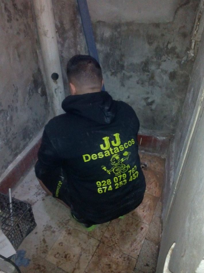 928 079 767 / 674 253 452. Desatascos en Las Palmas. Empresa de desatascos urgente 24 horas