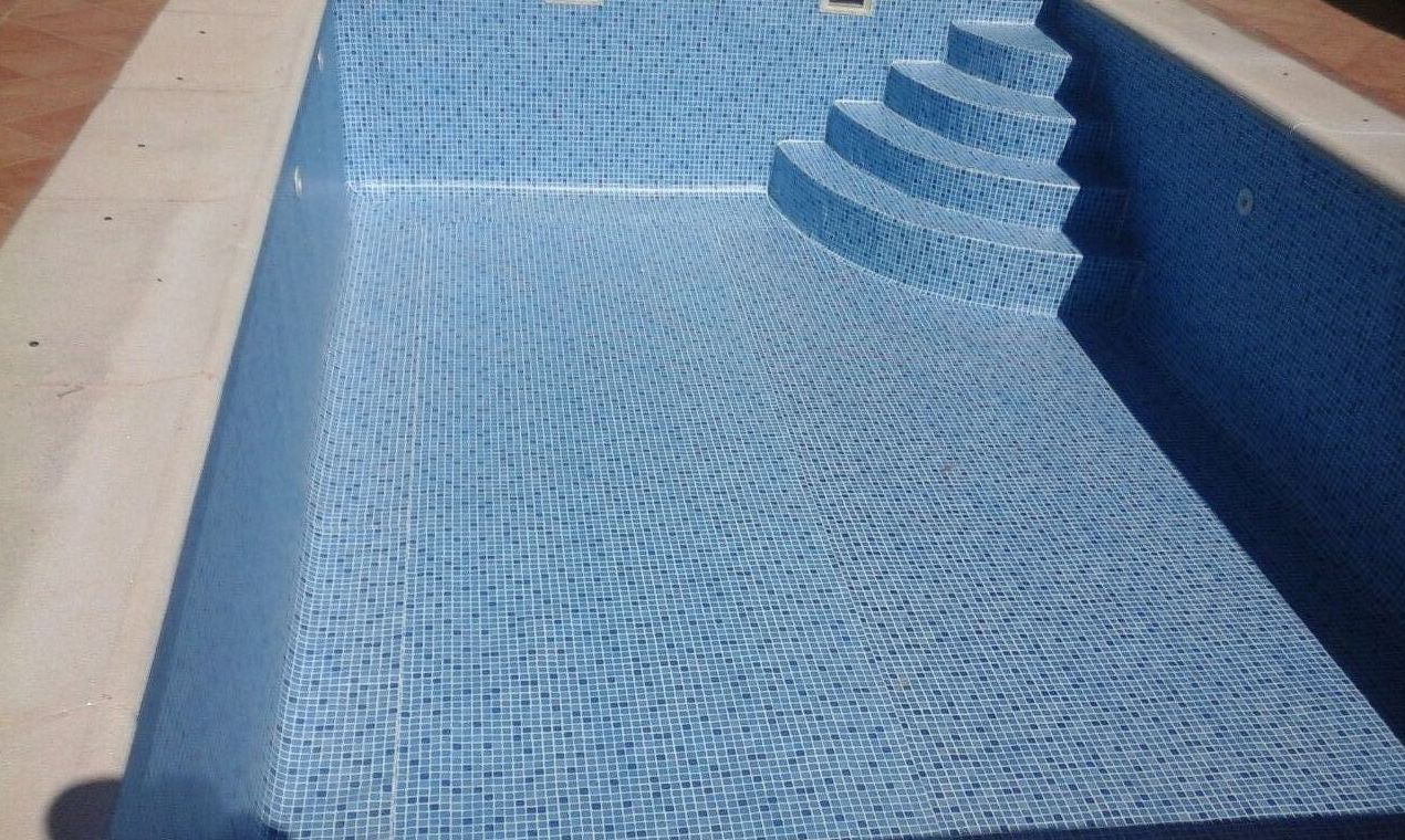 LINER GRESITE DE PISCINA