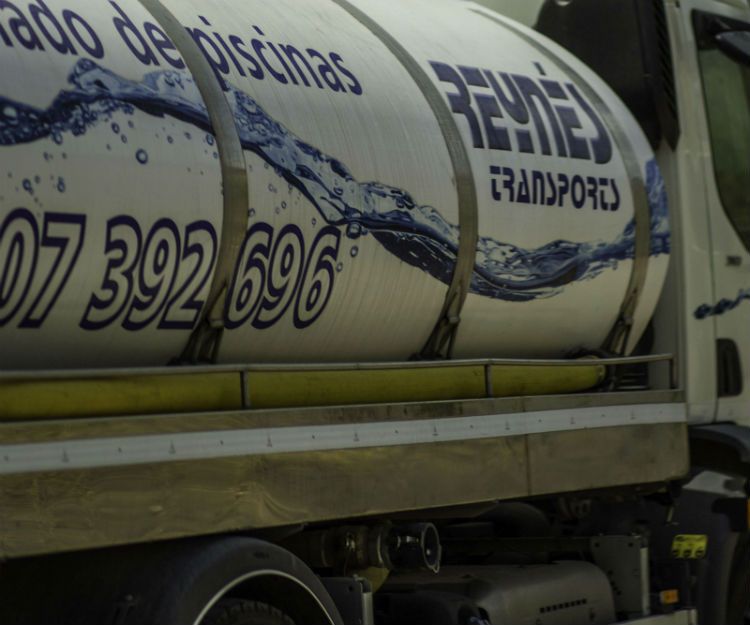 Servicio de agua potable a domicilio