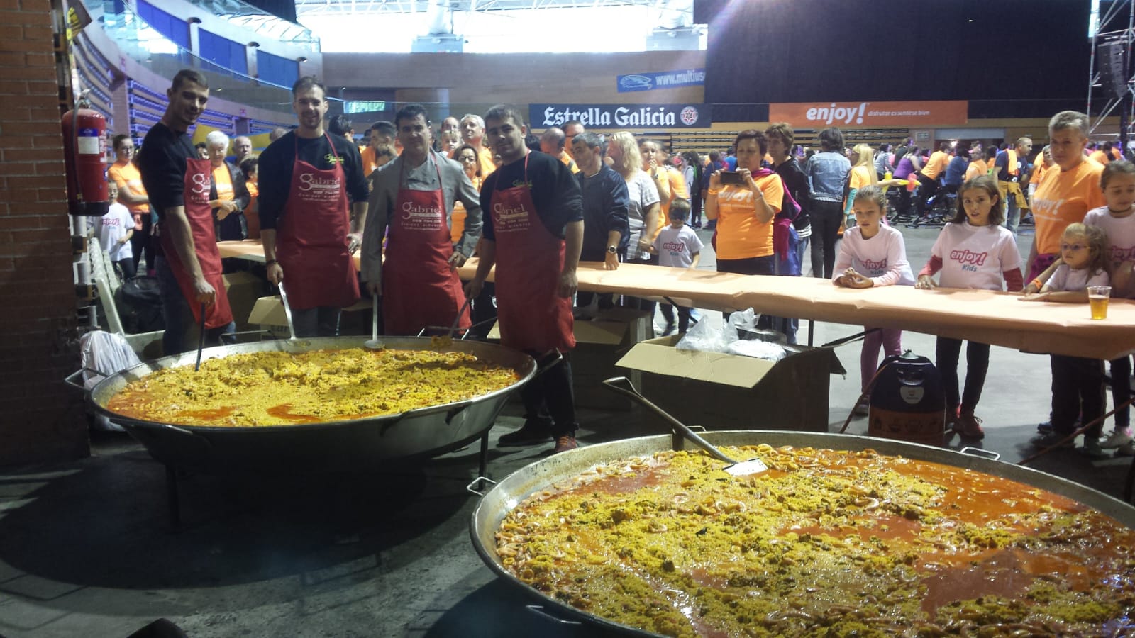 Paellas gigantes en Salamanca
