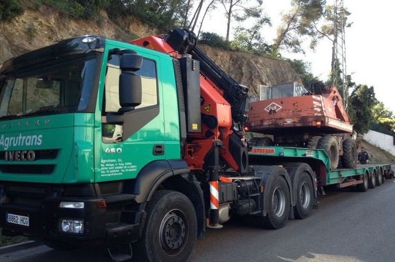 Empresa de transporte de maquinaria en Barcelona