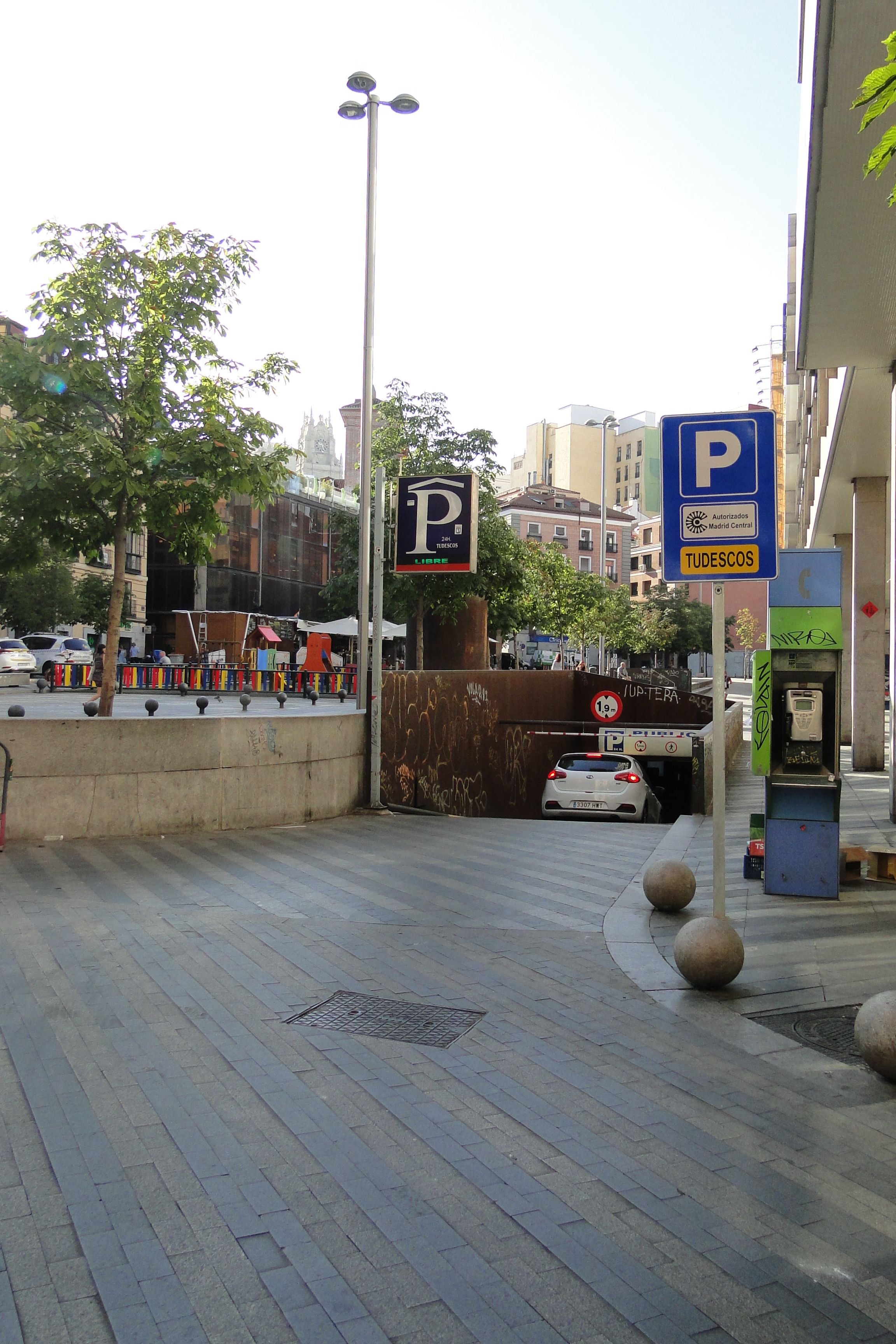 Parking Público Tudescos - Luna en Madrid Central