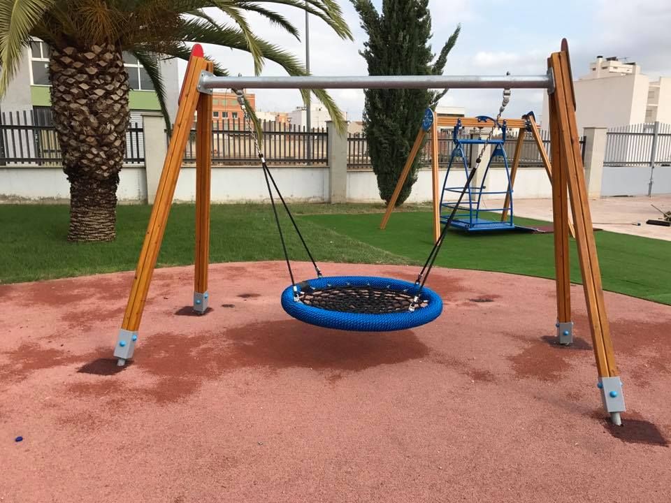 Equipamiento para parques infantiles en Alicante