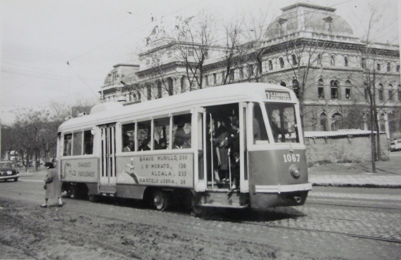 Publicidad en autobuses años 50