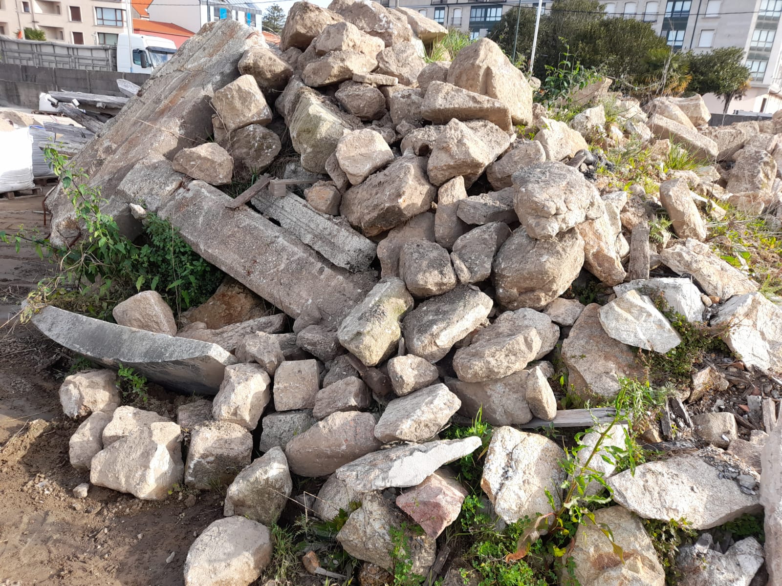 Todo tipo de piedras para construcción
