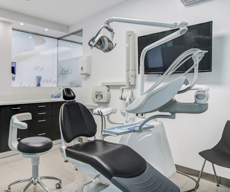 Prótesis dental en Martorell