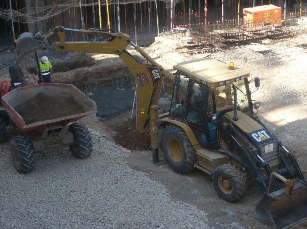 Excavación en cimentación.