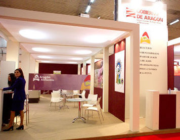 Alquiler de mobiliario para Stands Feriales.