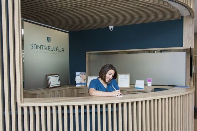 Prótesis dentales a buen precio en Hospitalet de Llobregat