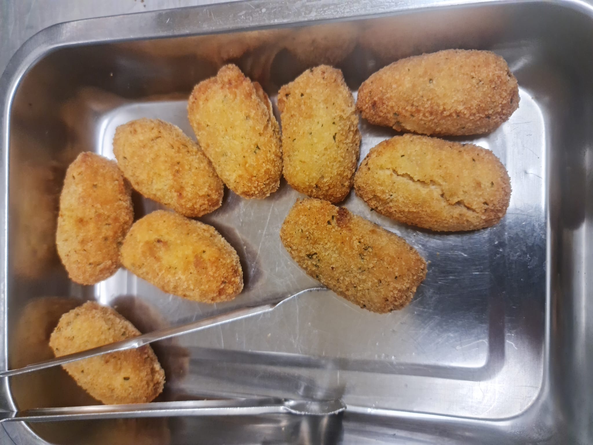 Croqueta casera de pollo