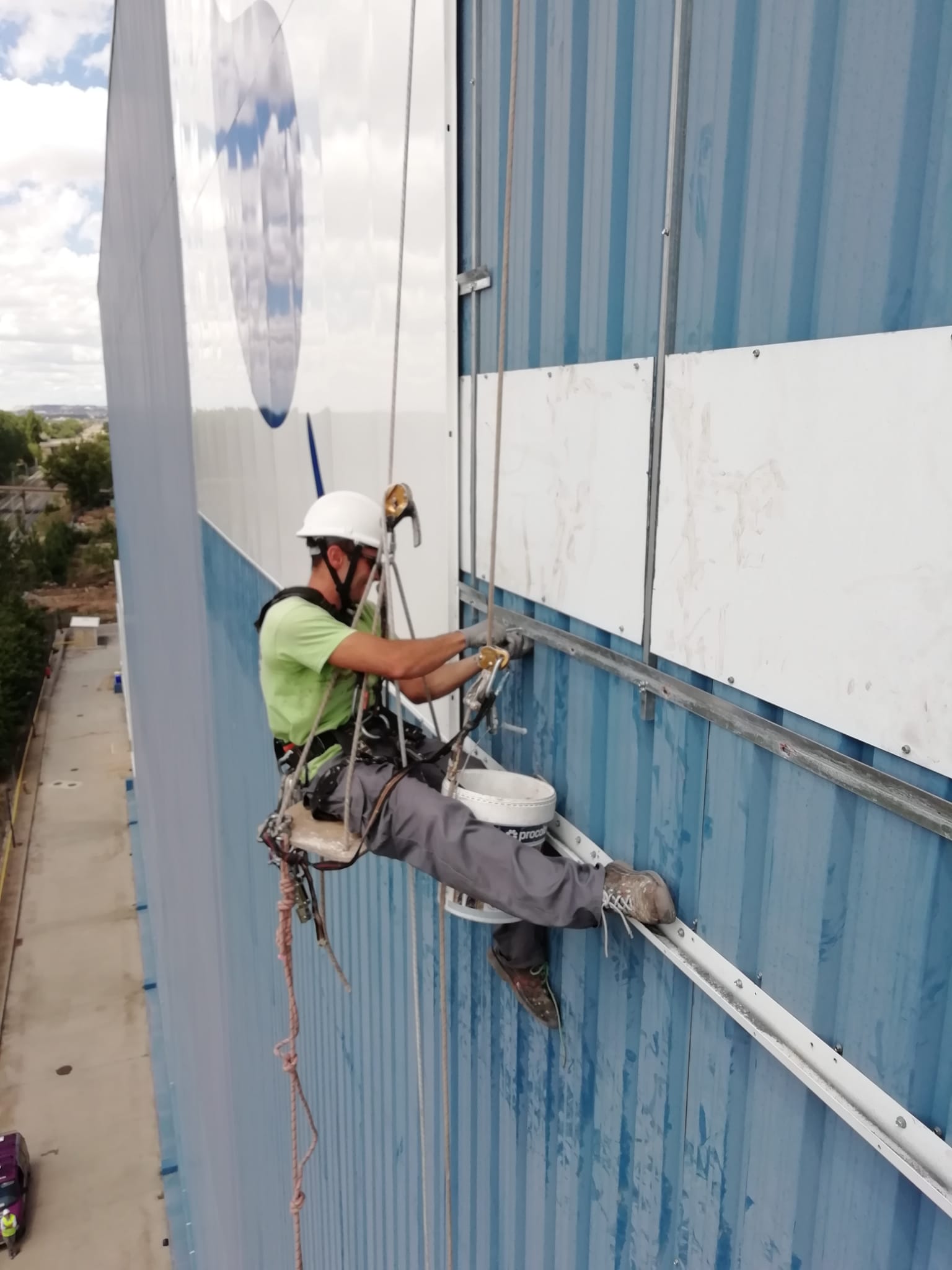 Colocación de cartelería