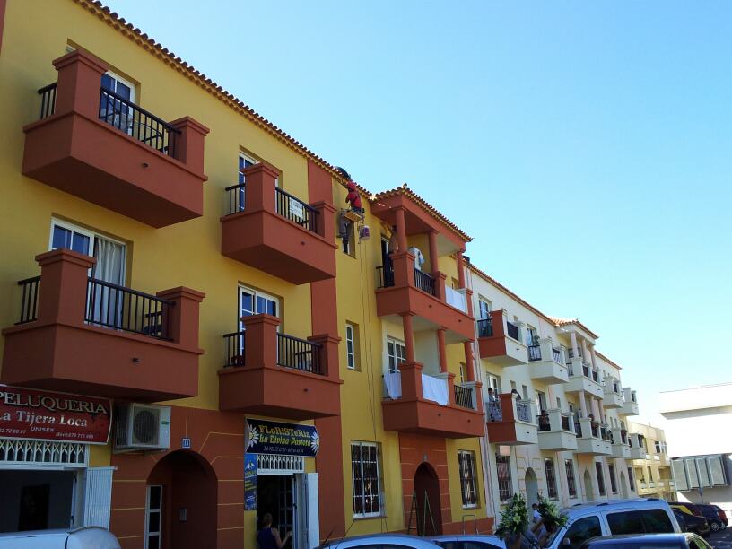 Rehabilitación de fachada la camella (ARONA-TENERIFE)