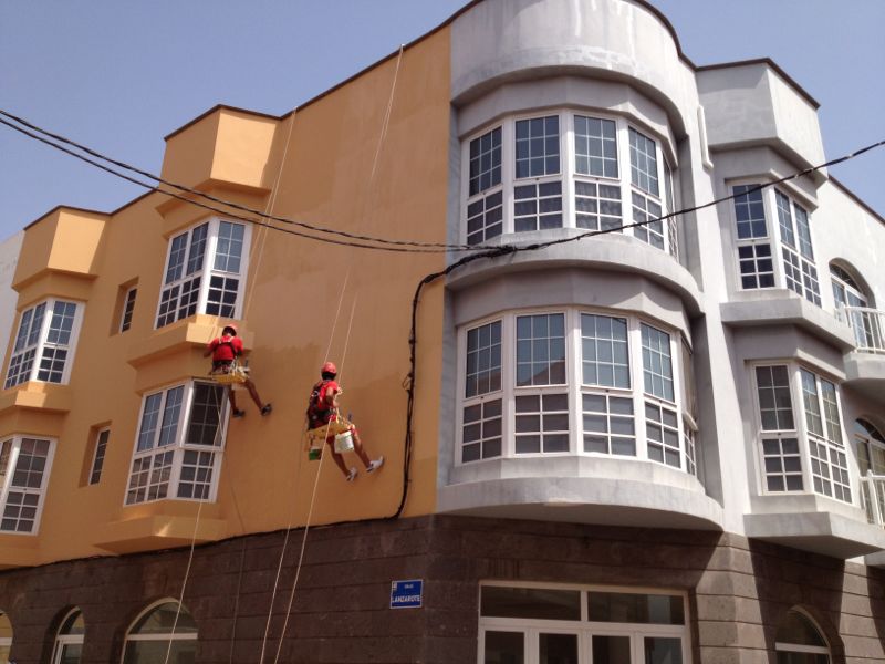 Rehabilitación de fachada (FUERTEVENTURA)