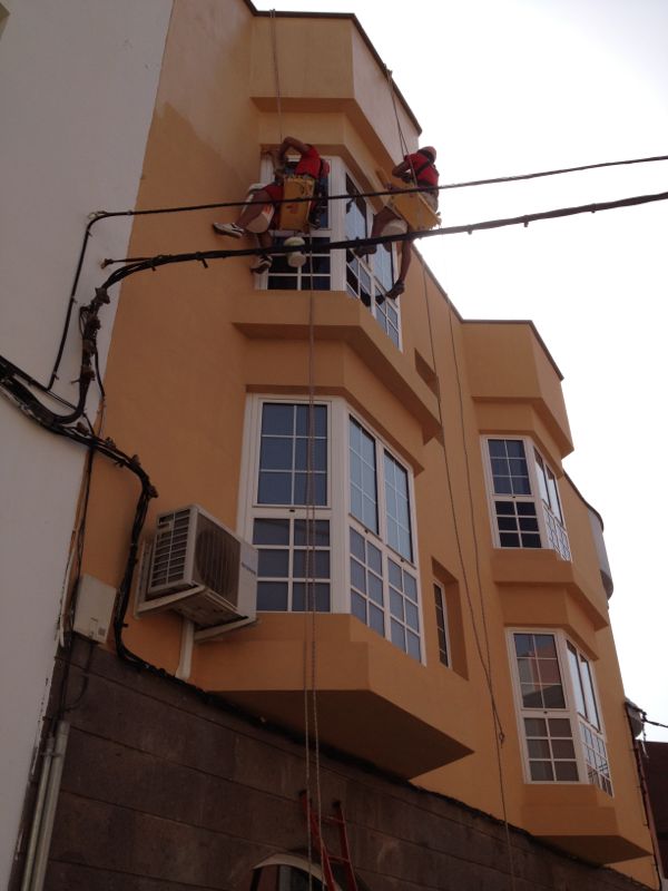 Rehabilitación de fachada (FUERTEVENTURA)