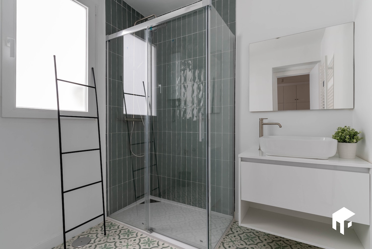 Lopez de Hoyos, obra para inmobiliaria