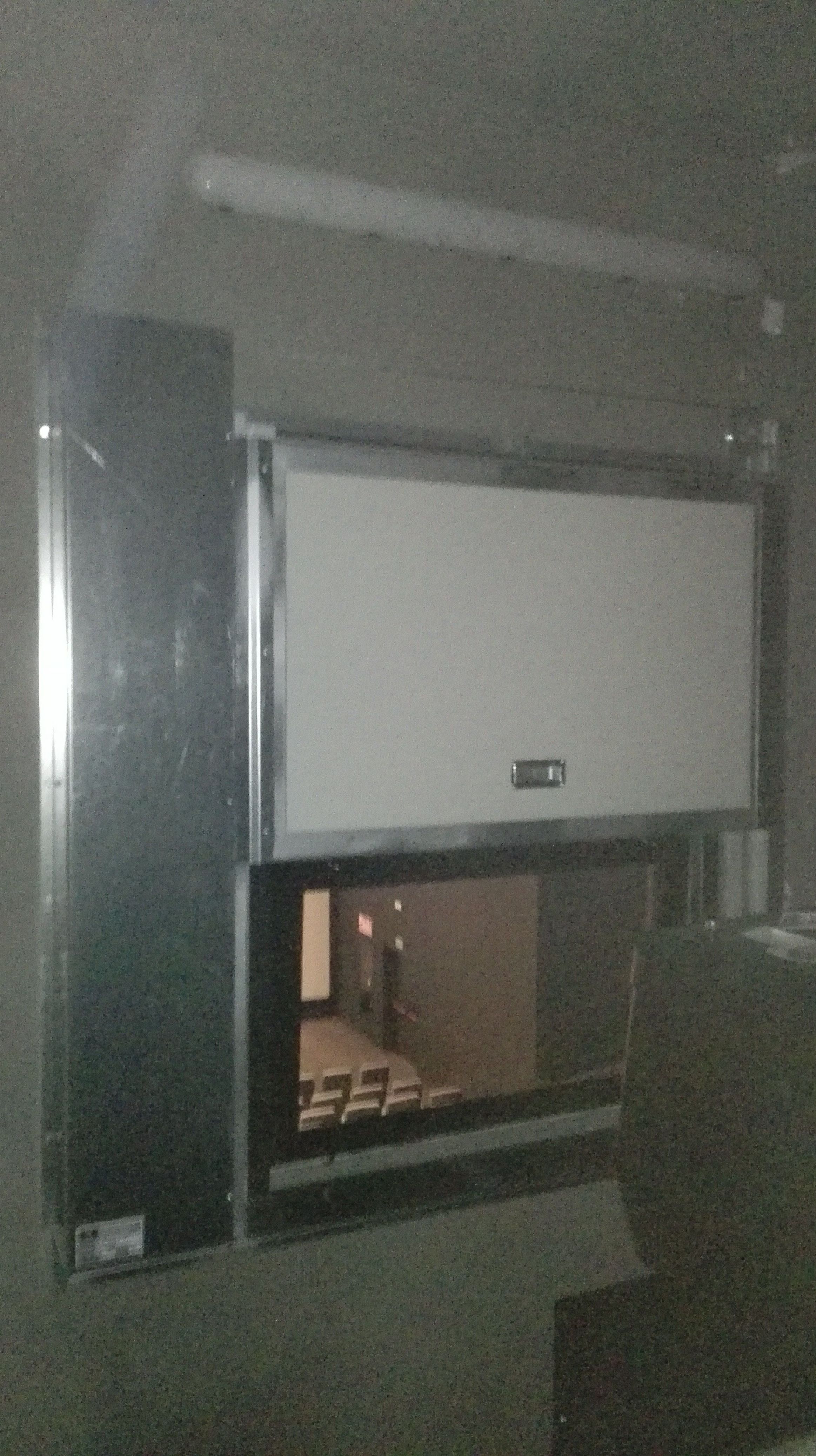 Ventana de guillotina de una hoja contra incendios reproductor de cine