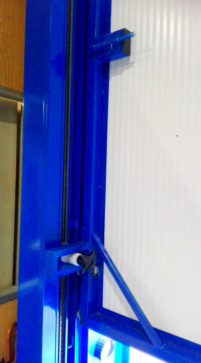Motor tracción lateral de puerta de guillotina industrial