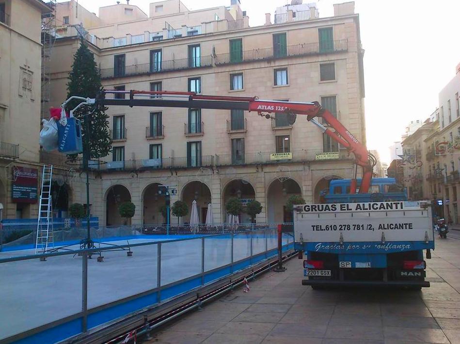 Montando Arbol de Navidad 2013