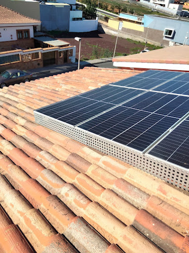 Instalación de placas solares en Las Palmas de Gran Canaria