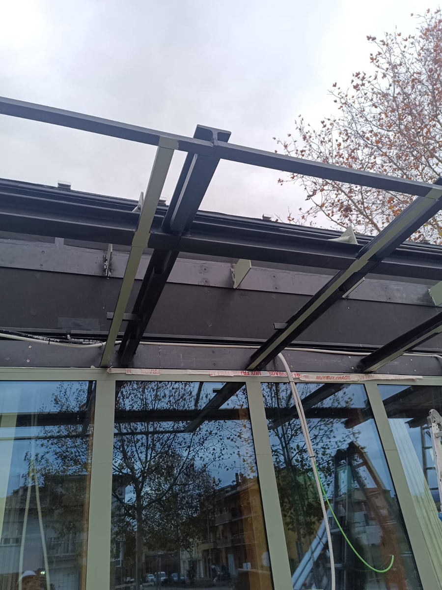 Motores para puertas en Sant Cugat