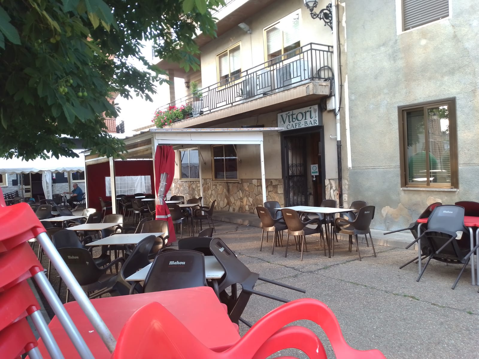 Bar con terraza en San Pedro de Ceque