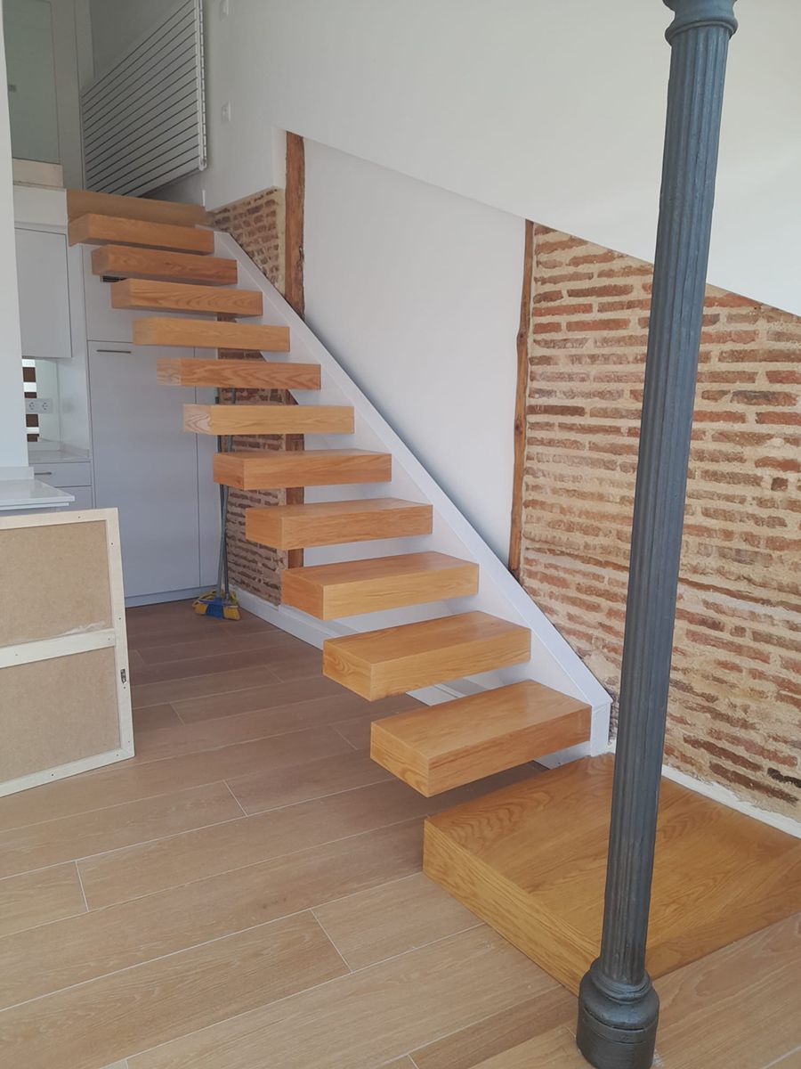 Escaleras de madera Majadahonda