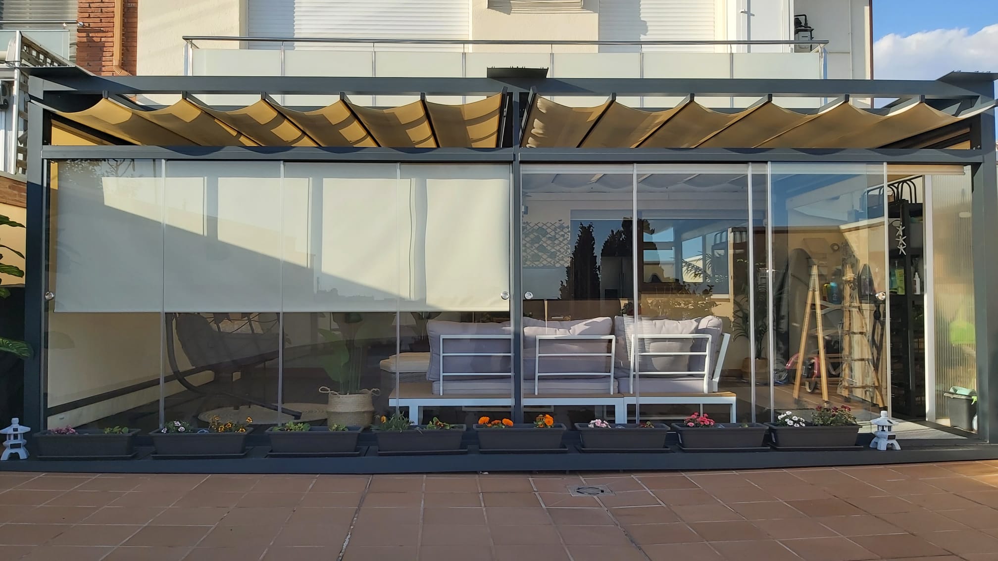 Pergola motorizada en Canet de Mar