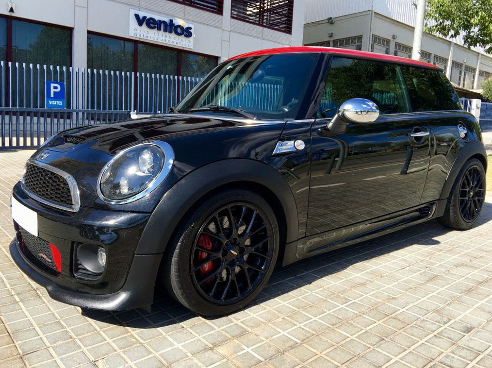 Mini tres puertas Cooper S John Works 211 cv