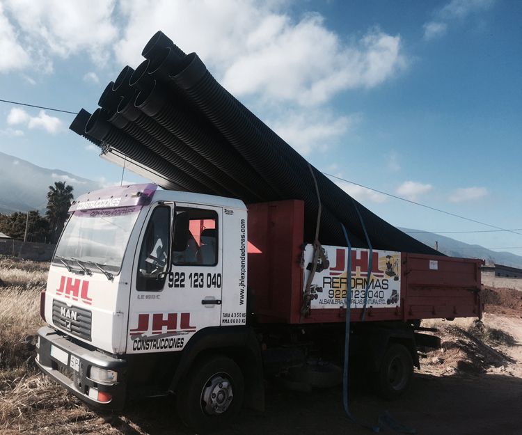 Servicio de transportes de materiales en Tenerife