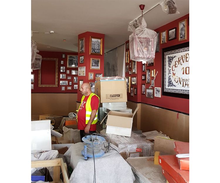 Obra en Los Cien Montaditos de las Palmas