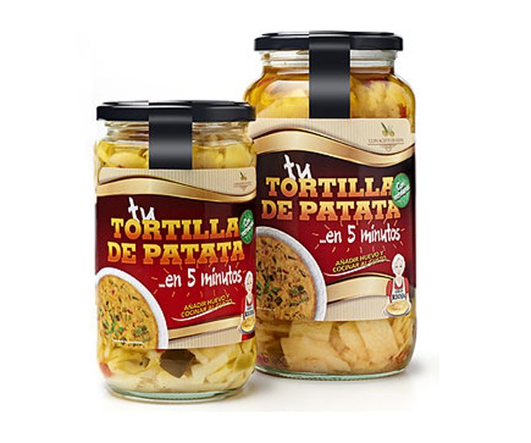 Preparado de tortilla de patata con verduras totalmente naturales