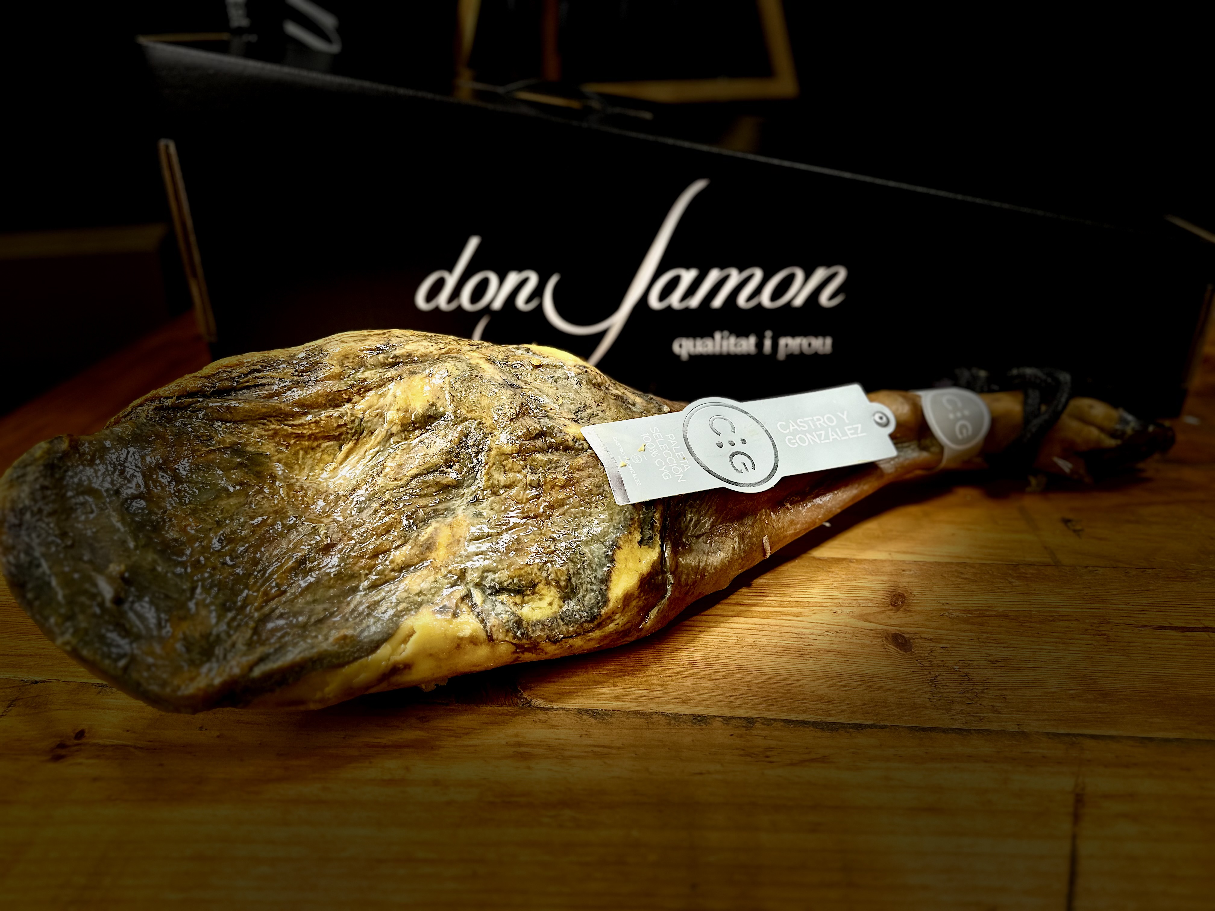 Comprar jamón ibérico en Girona