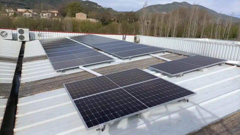 Instalación de placas solares en Vic