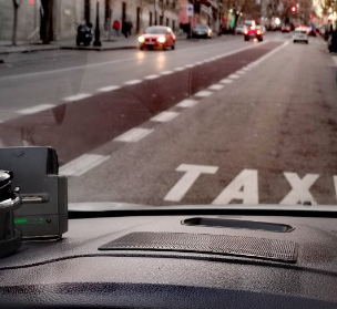 Taxi de 7 plazas eléctrico en Madrid