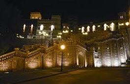 Escalinata de noche Teruel