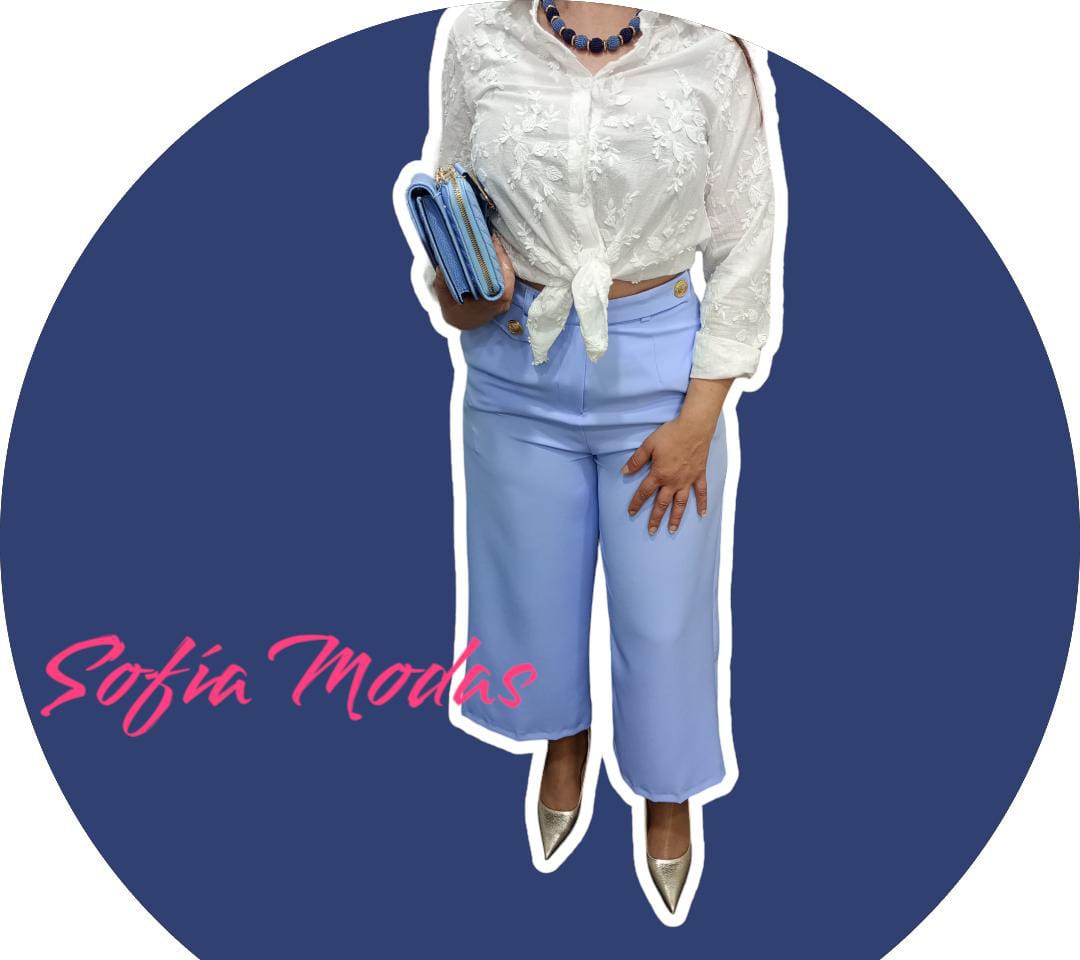Pantalon Celeste & Camisa blanca