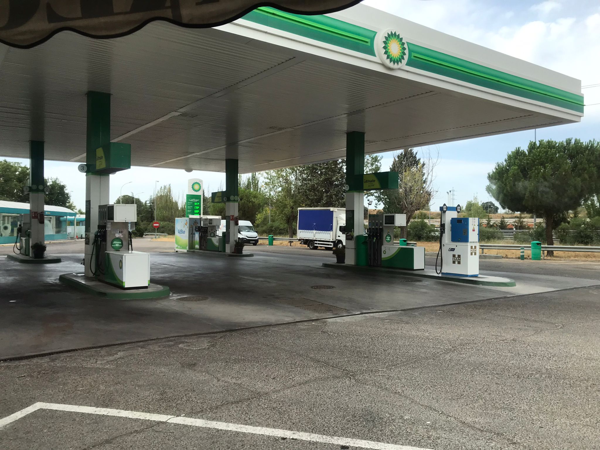 Gasolinera barata en Tres Cantos