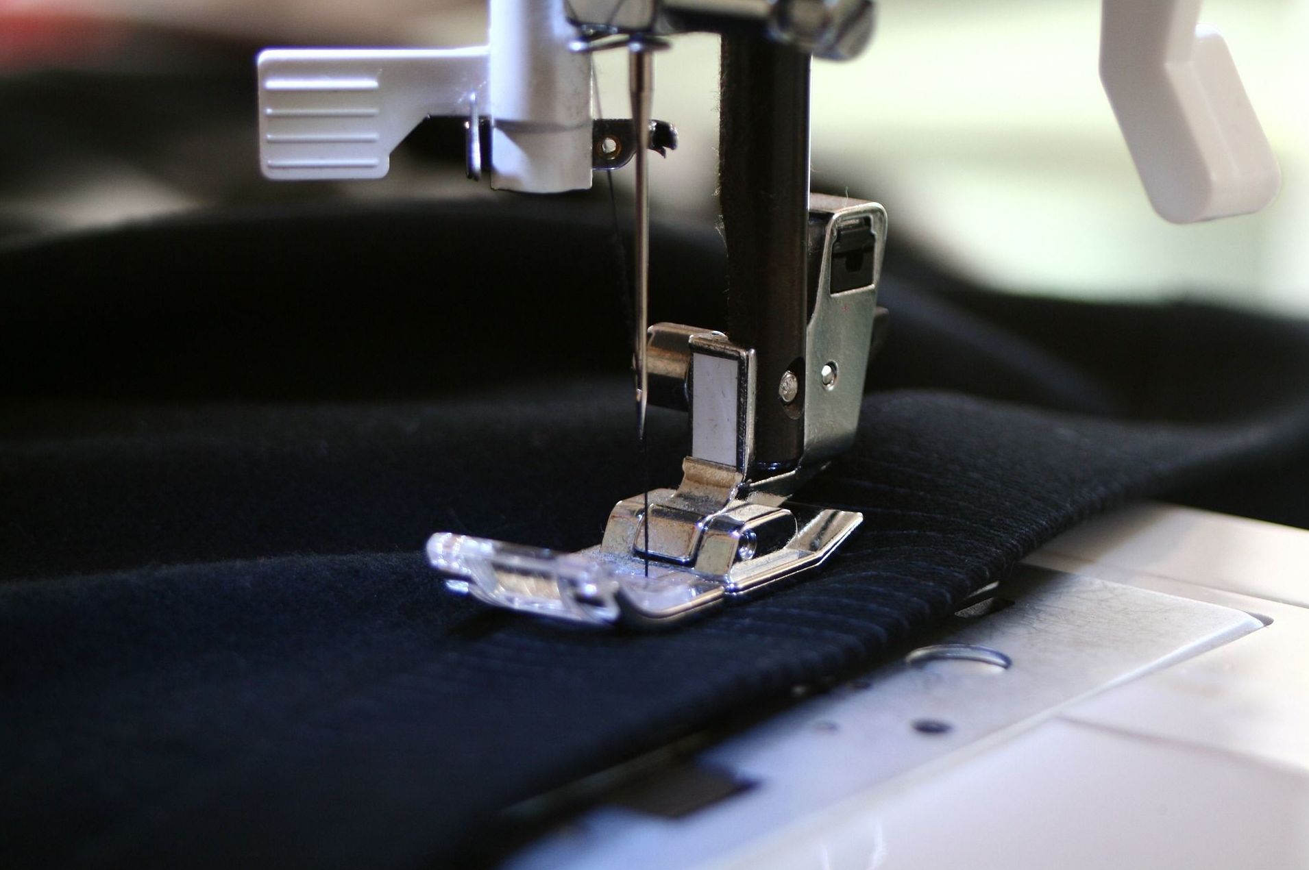 Tienda especializada en máquinas de coser en Vigo