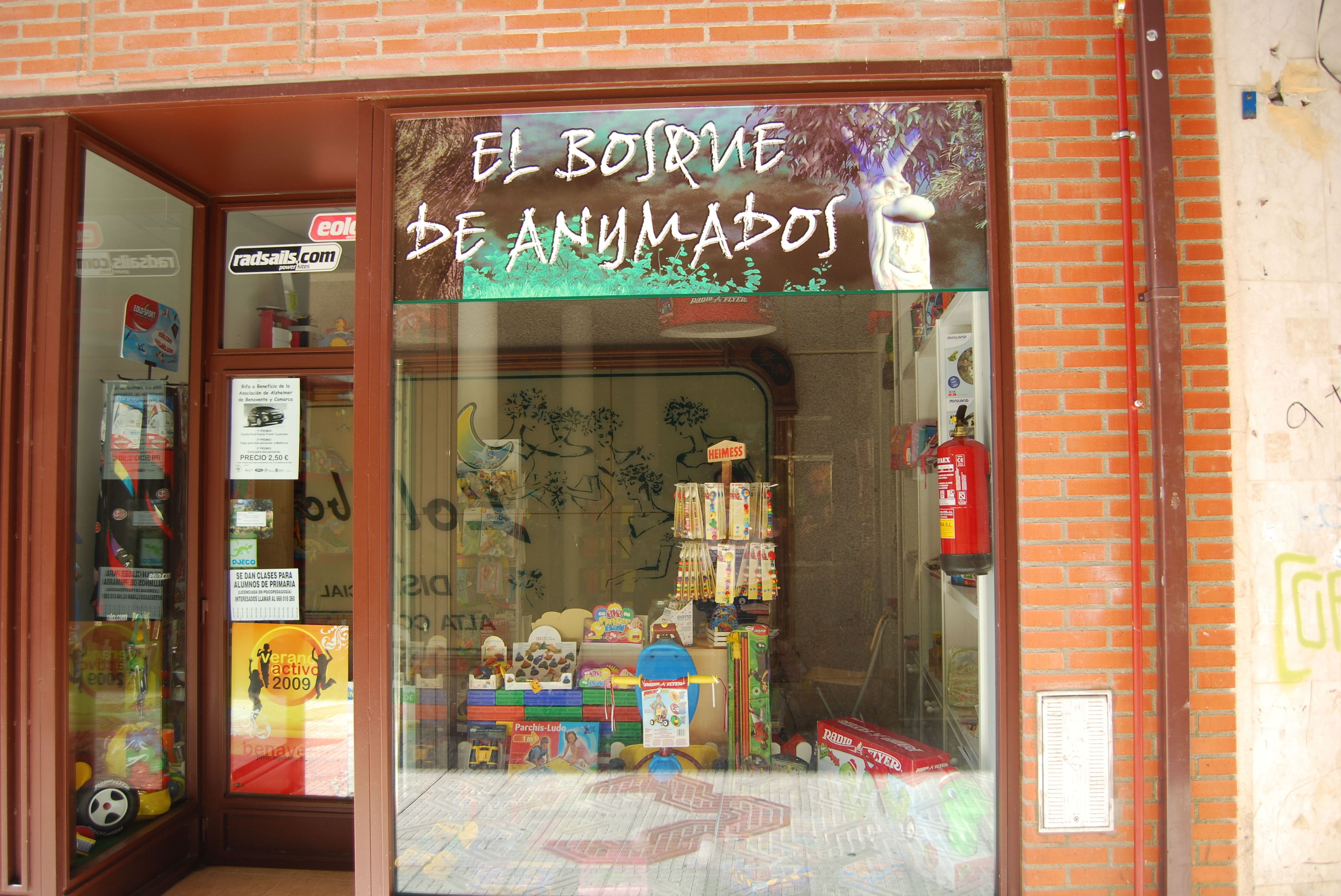 PROYECTO DE ACTIVIDAD LIBRERIA-JUGUETERIA EN BENAVENTE