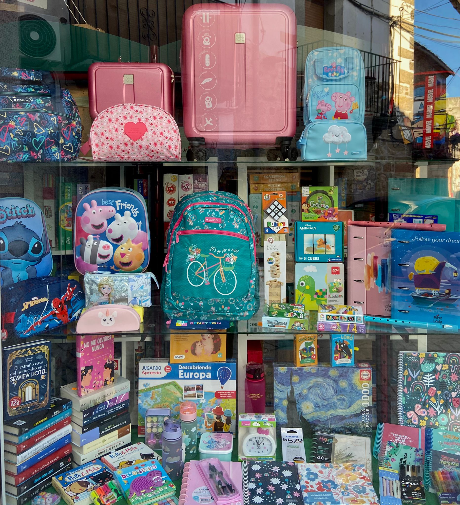 Venta de libros en Montehermoso