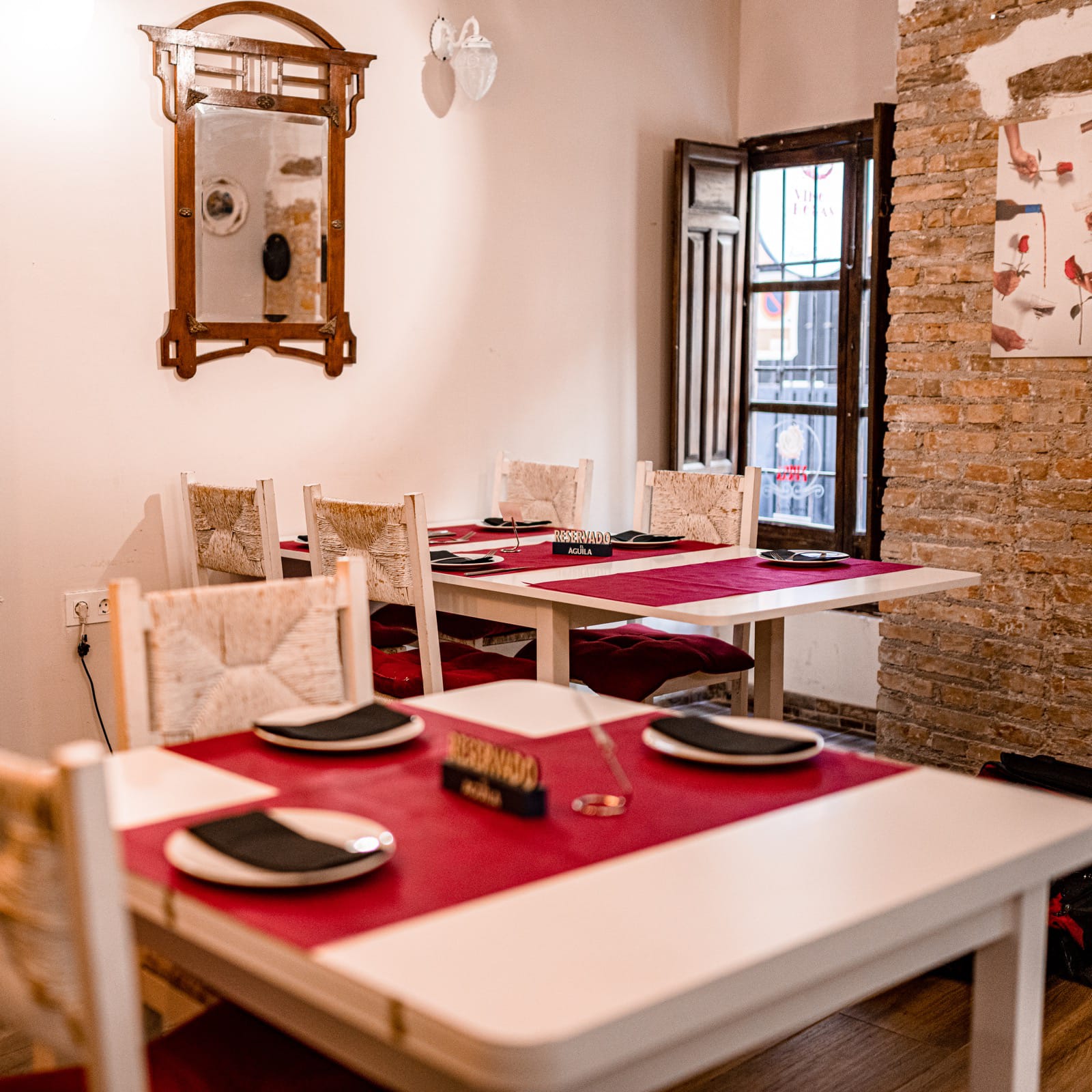 Restaurante Vino y Rosas