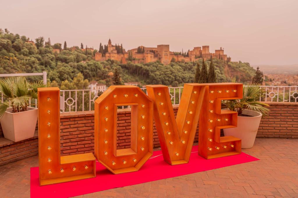 Iluminación profesional para bodas y celebraciones