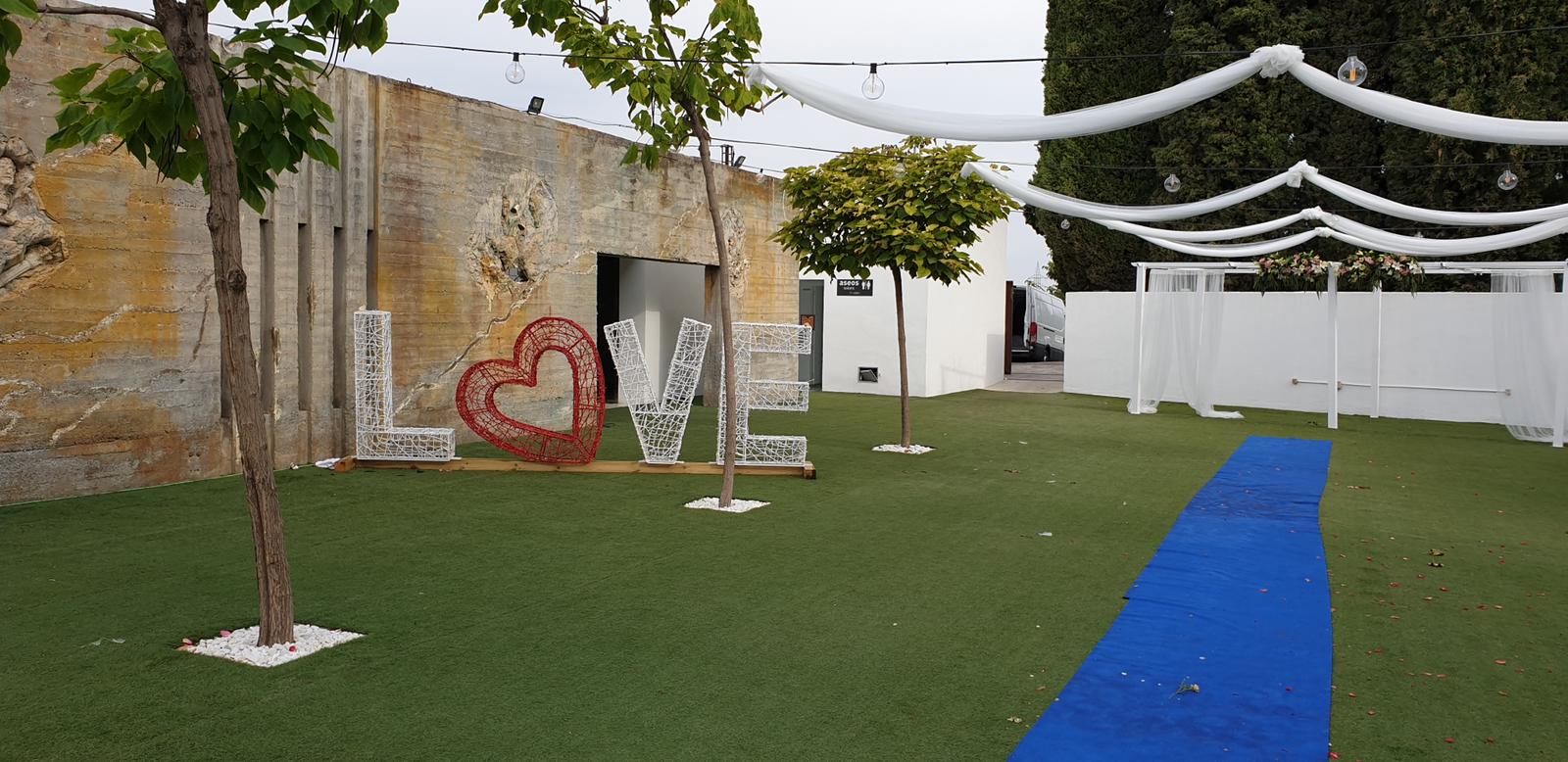 Iluminación integral para bodas en interiores y exteriores