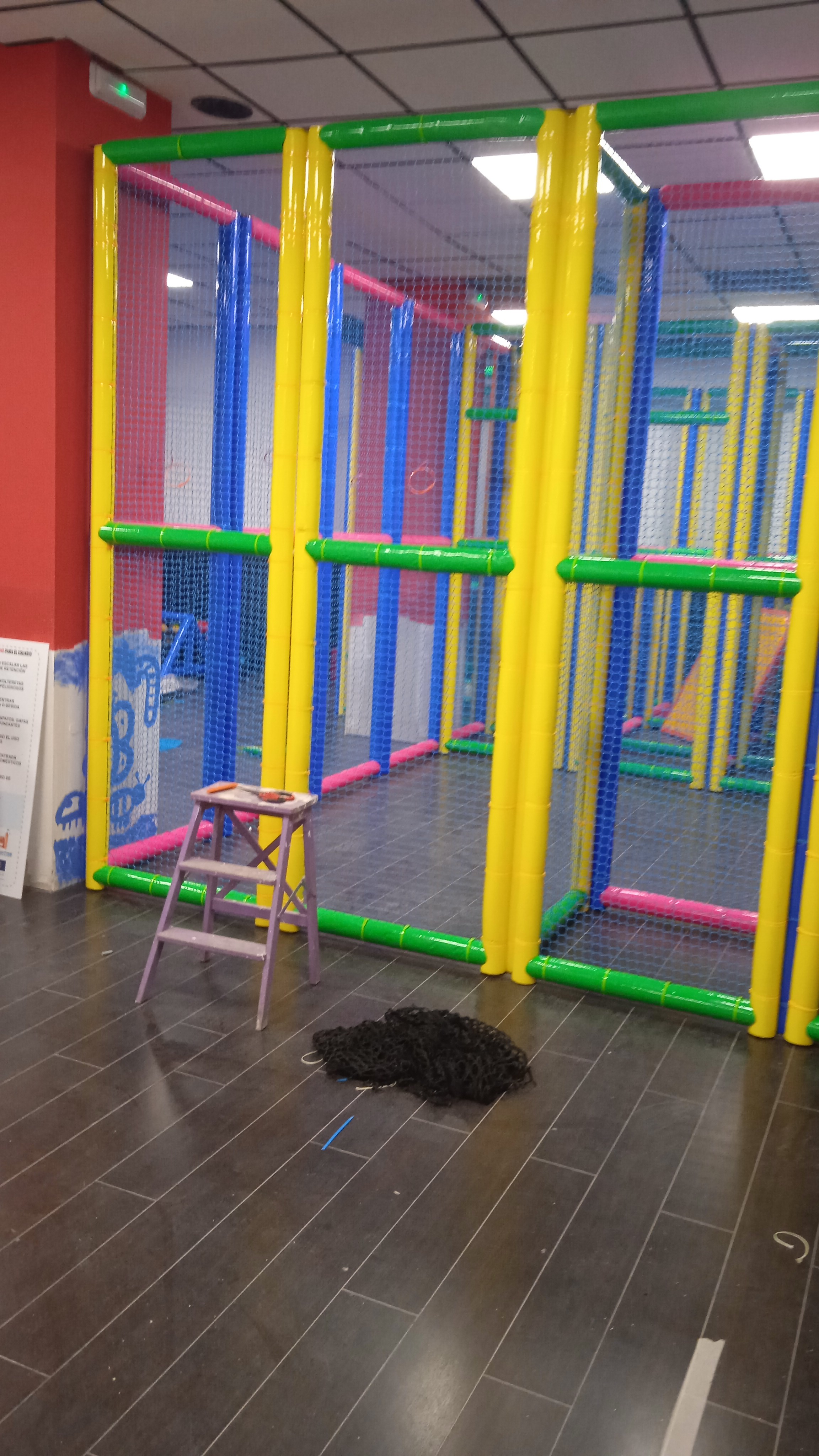 PLAYGROUND 1