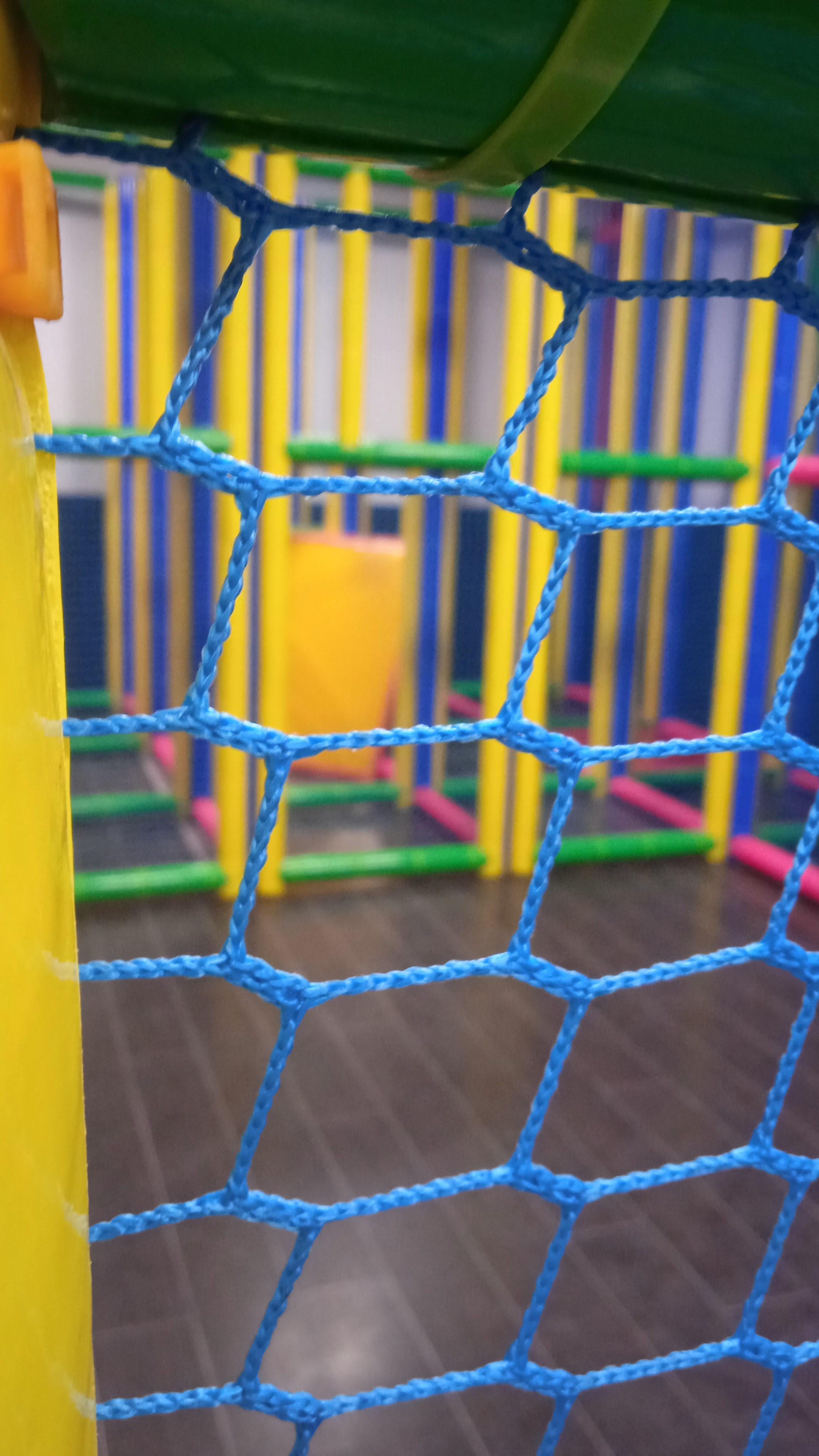 PLAYGROUND 4