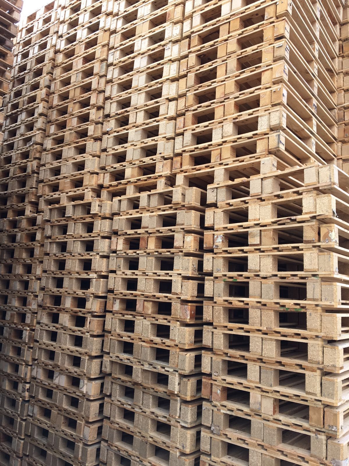 Compra venta de palets usados de madera