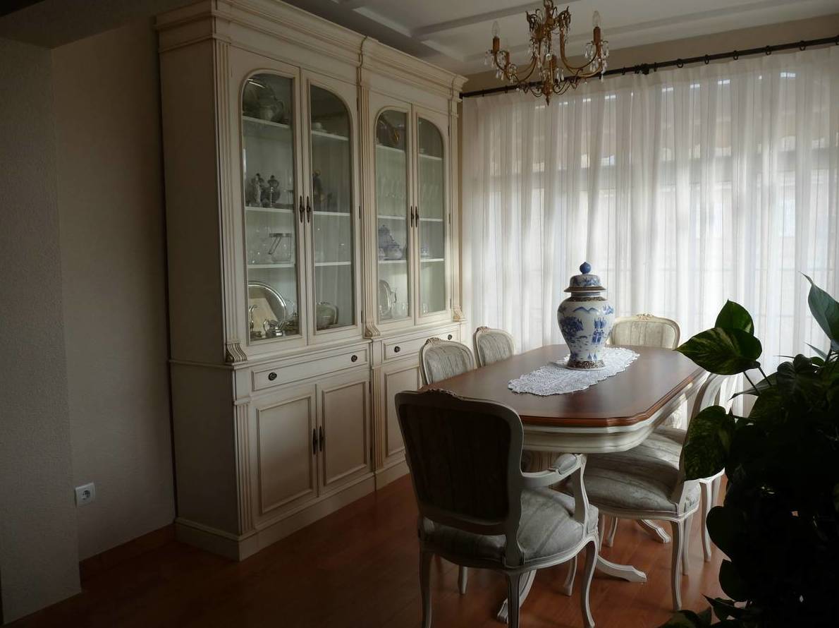 comedor restaurado lacado envejecido