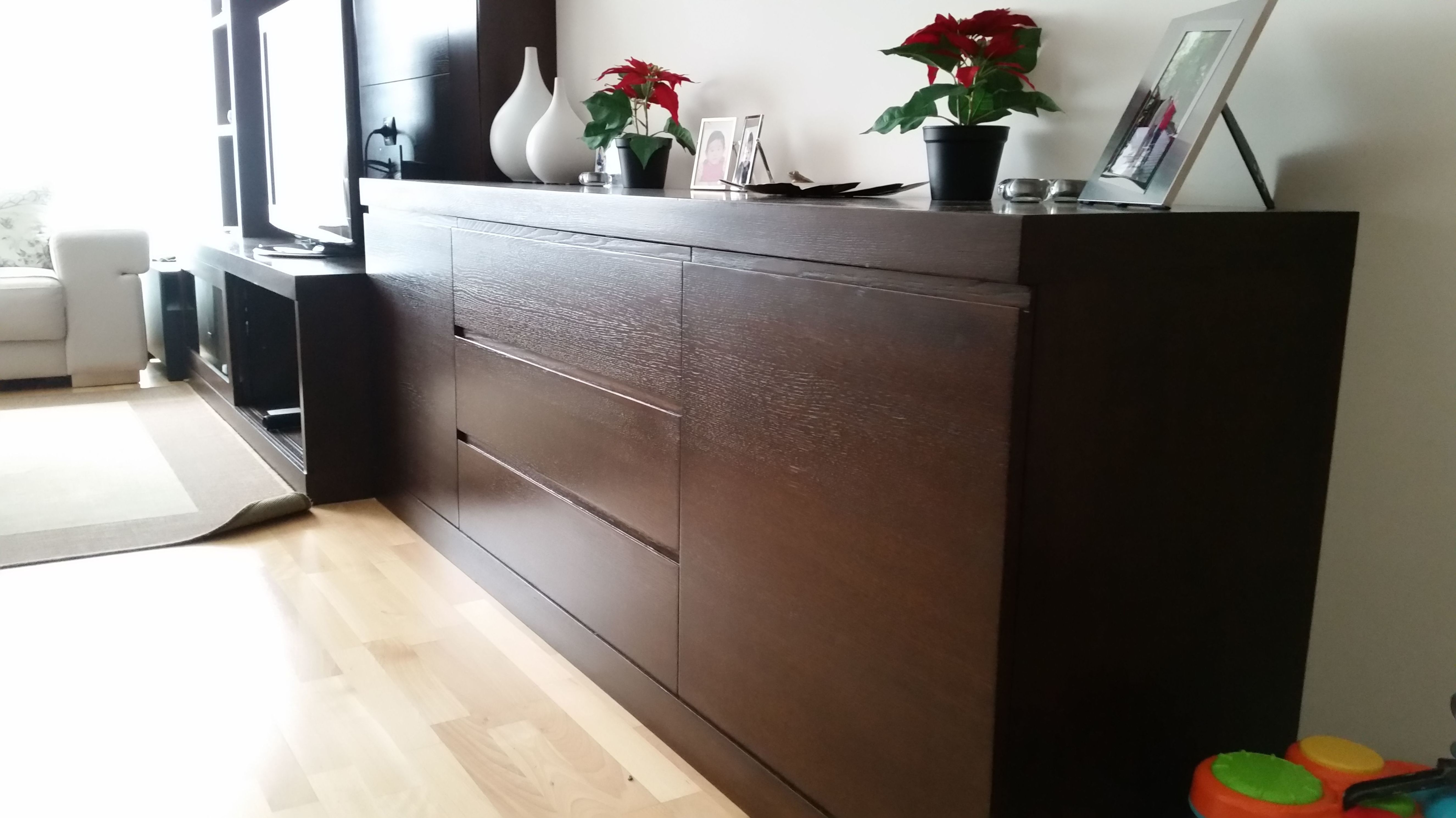 MUEBLE SALON