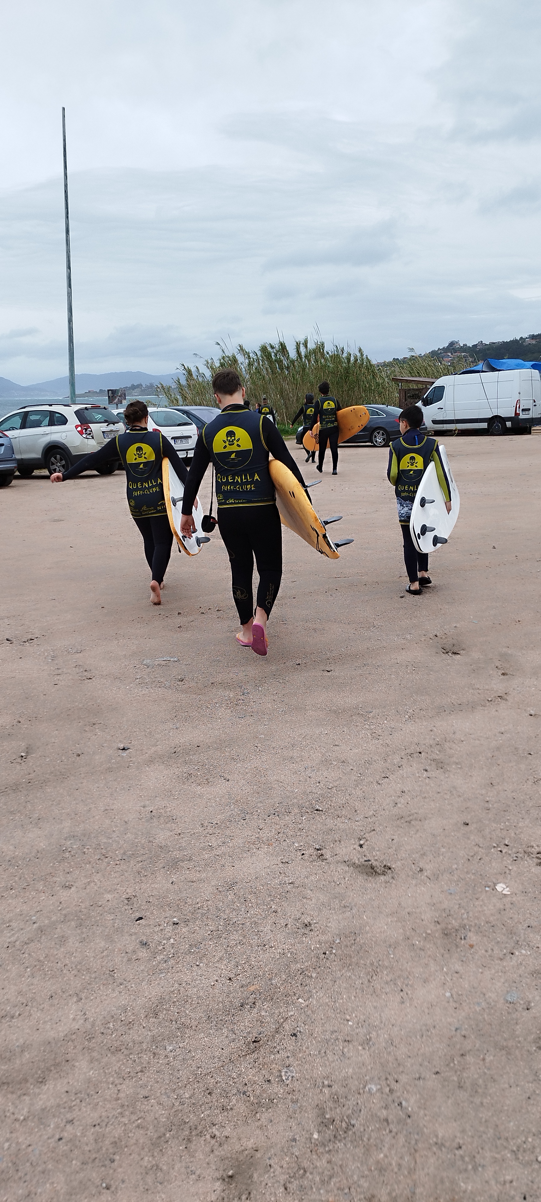 Surf en la playa de Patos con Escuela de surf Point Break Patos Quenlla