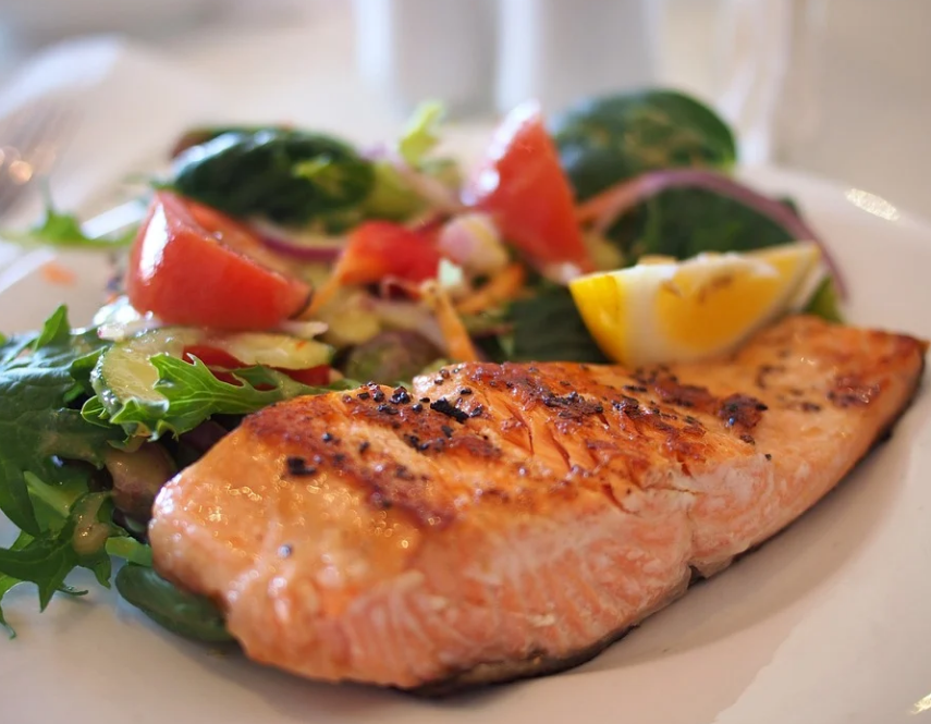 Una cena sana para todos, libre de lactosa y gluten.